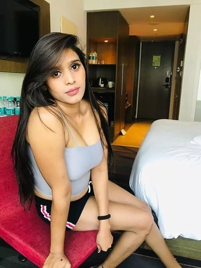 कॉल गर्ल्स सर्विस  दक्षिण दमदम